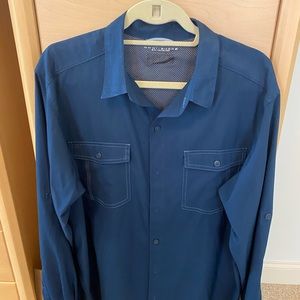 Men’s Omni Shade Shirt Size L